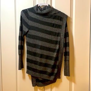 Shimmery Striped Wrap (L)